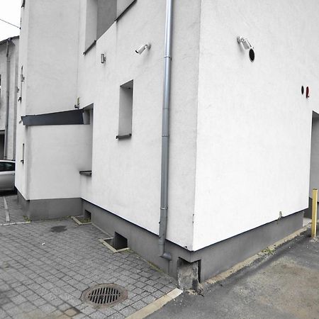 Apartament Platynowy - Centrum Gliwic Z Parkingiem Gliwice Exterior foto